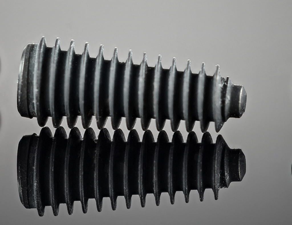 Titanium tooth implant screw